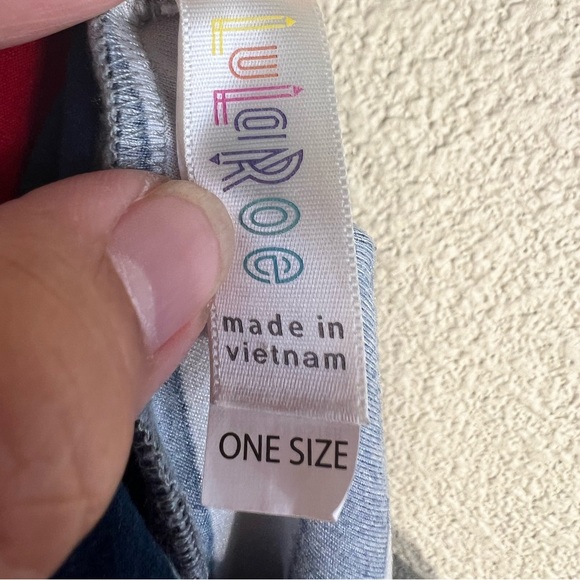 LulaRoe Striped Leggings Size OS - Picture 3 of 3